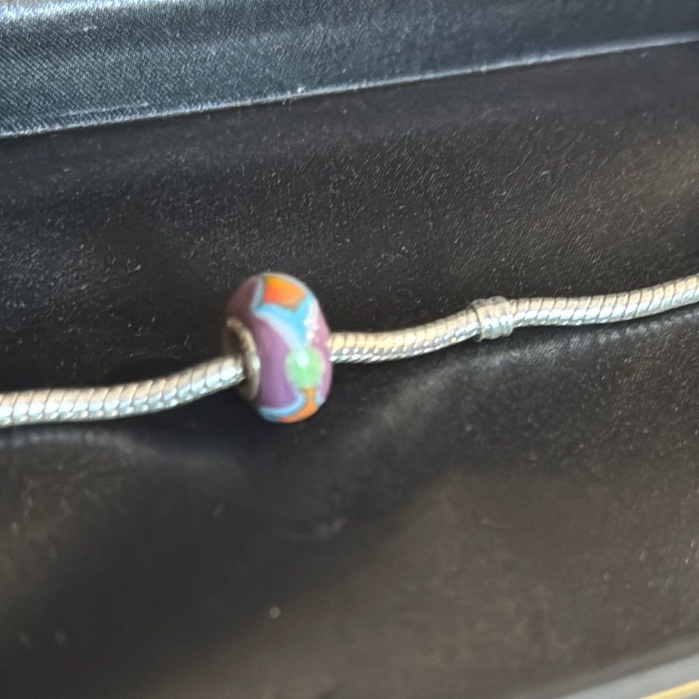 Colorful Bead Charm - Picture 3 of 4